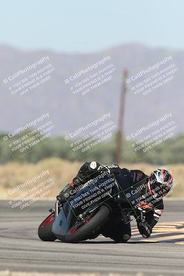 media/Oct-13-2025-Moto Forza (Mon) [[a66d839500]]/2-A Group/Session 3 (Turn 16)/